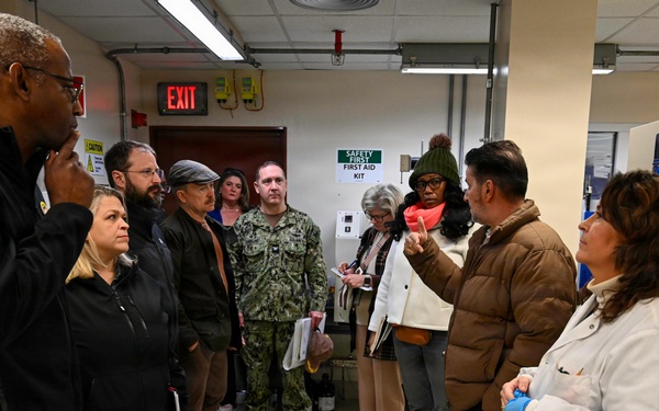 Navy Installations Command Executive Director visits NAVSTA Rota