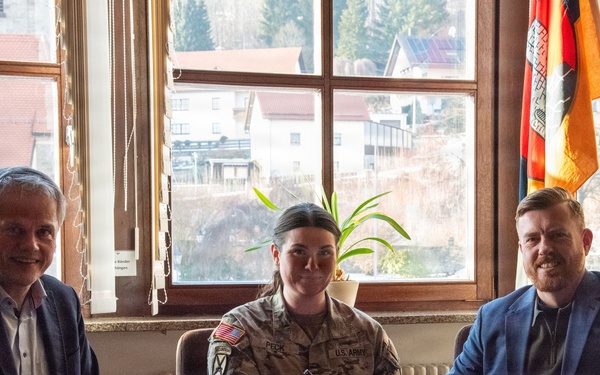 7ATC HHC Signs Partnership Agreement with City of Flossenburg