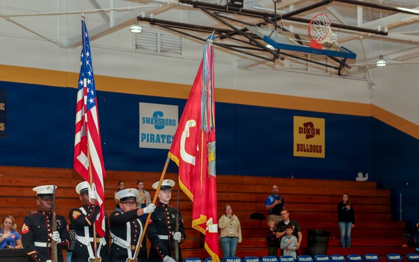 VMM-261 Adopts Richlands High School