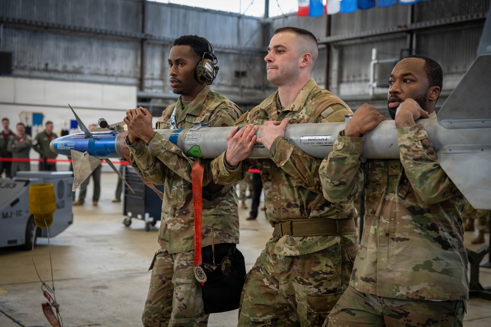 480th FGS Airmen demonstrate teamwork during quarterly load competition