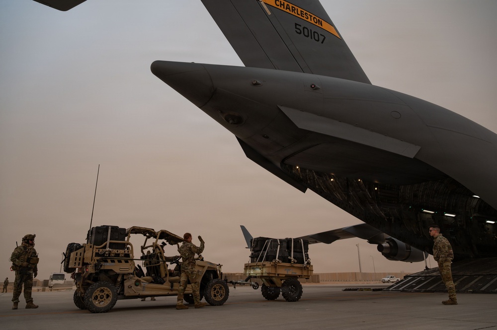 16th EAS transports cargo across CENTCOM AOR