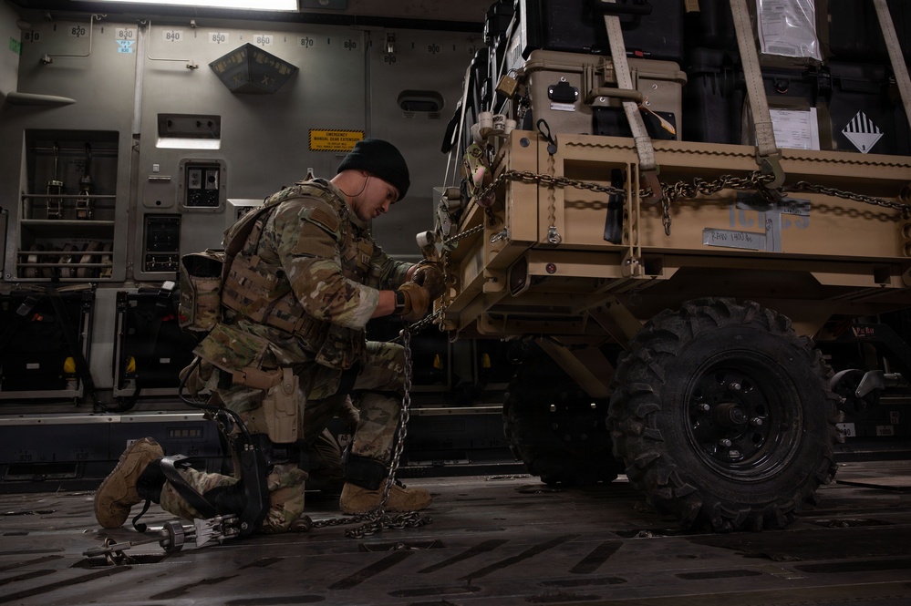 16th EAS transports cargo across CENTCOM AOR
