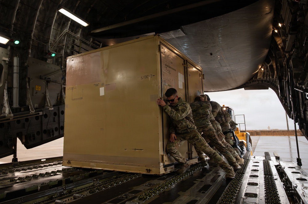 16th EAS transports cargo across CENTCOM AOR