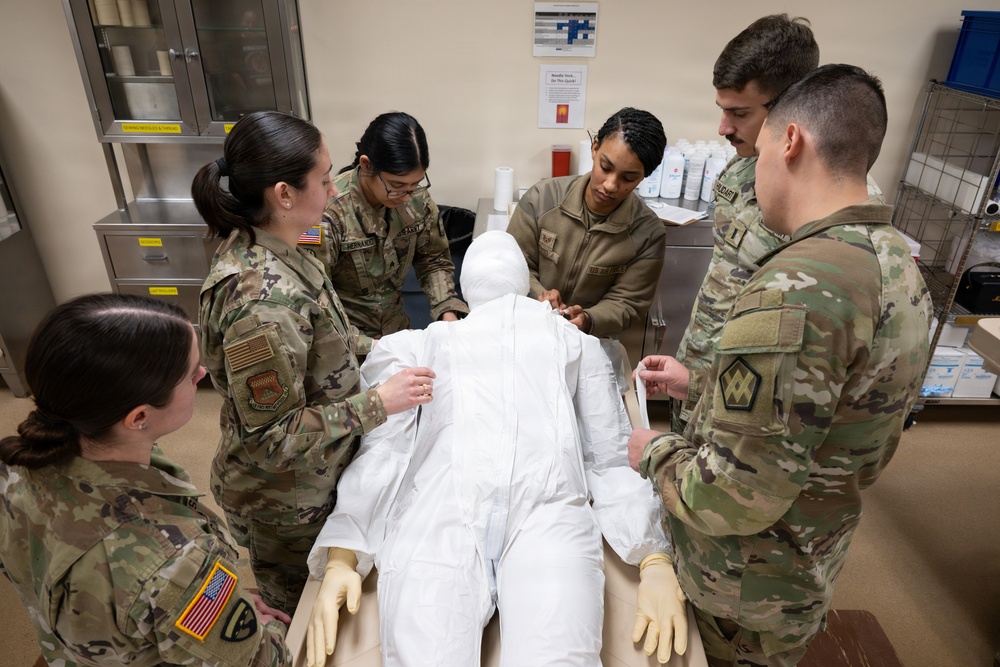 Army Reserve Soldiers Participate in Unlicensed Support Technician Training at Dover AFB