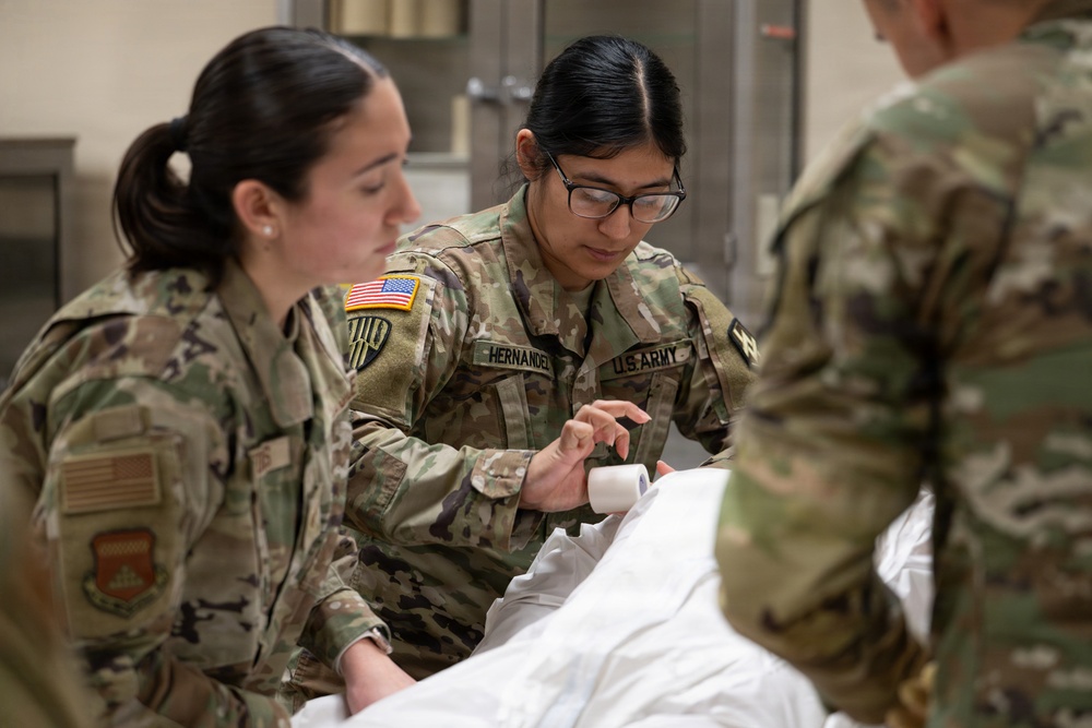 Army Reserve Soldiers Participate in Unlicensed Support Technician Training at Dover AFB