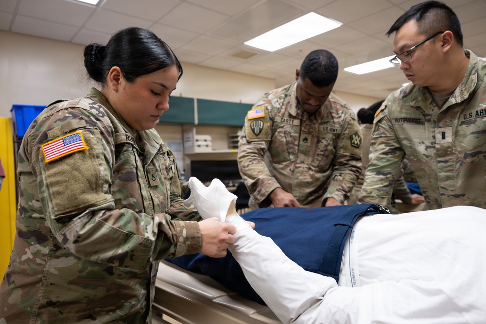 Army Reserve Soldiers Participate in Unlicensed Support Technician Training at Dover AFB