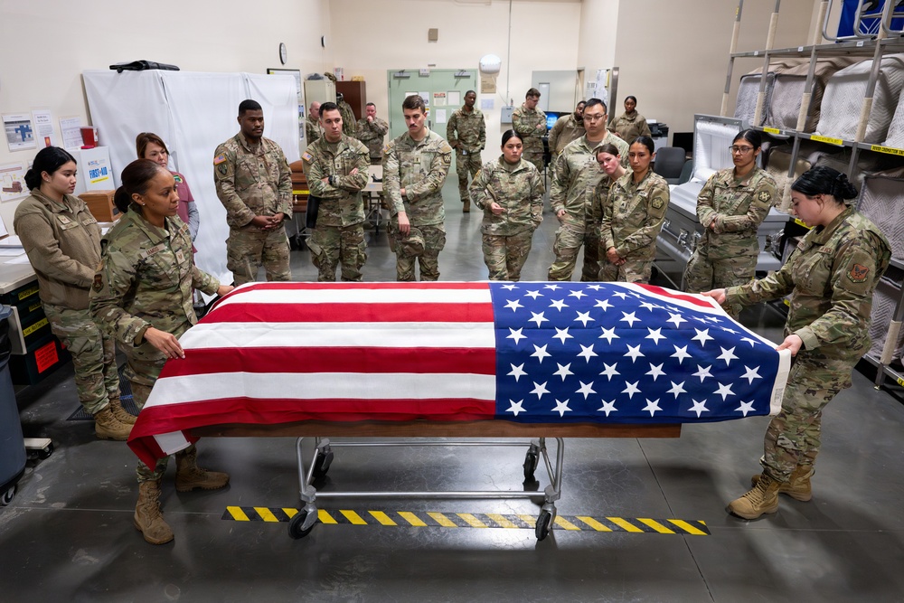 Army Reserve Soldiers Participate in Unlicensed Support Technician Training at Dover AFB