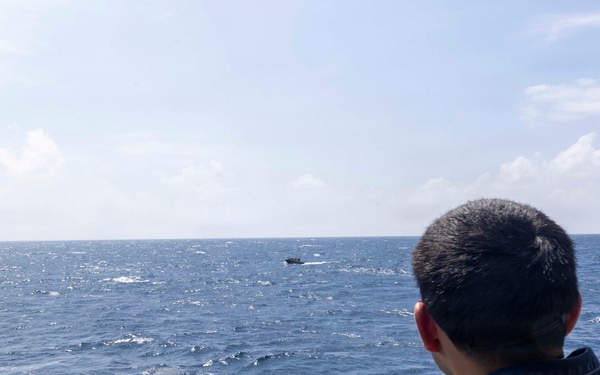 USS Michael Murphy conducts routine operations