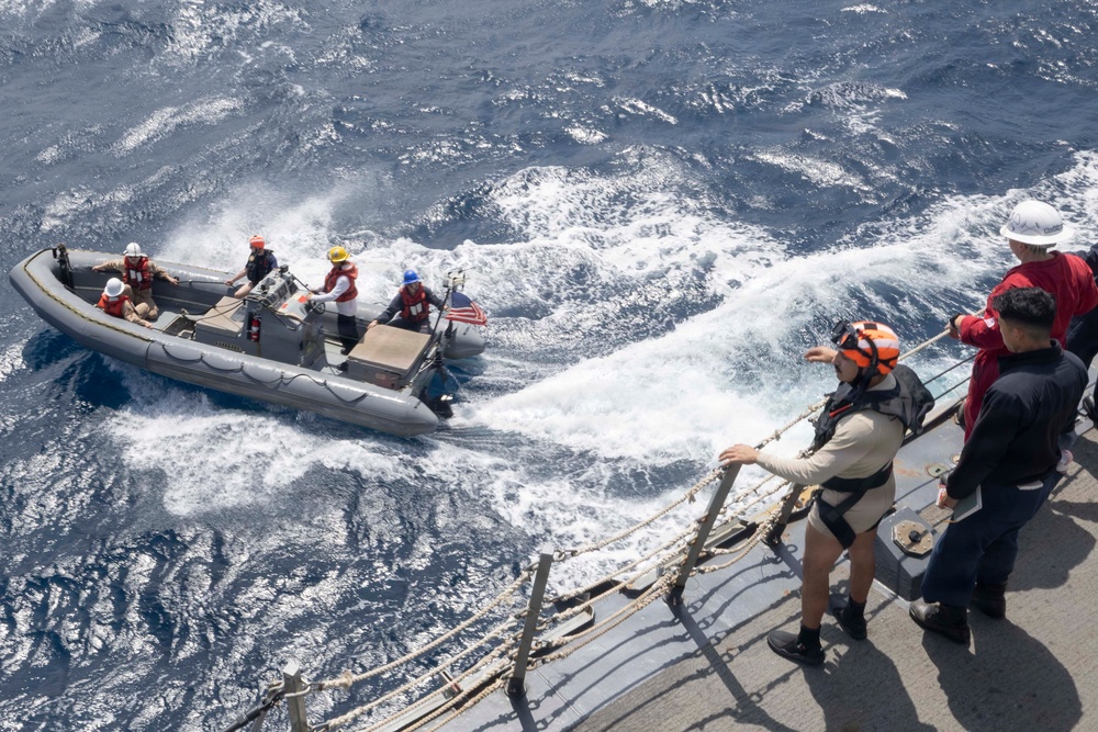 USS Michael Murphy conducts routine operations