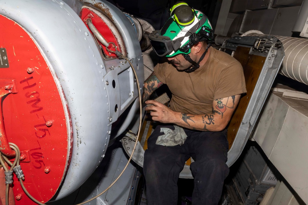 USS Michael Murphy routine operations