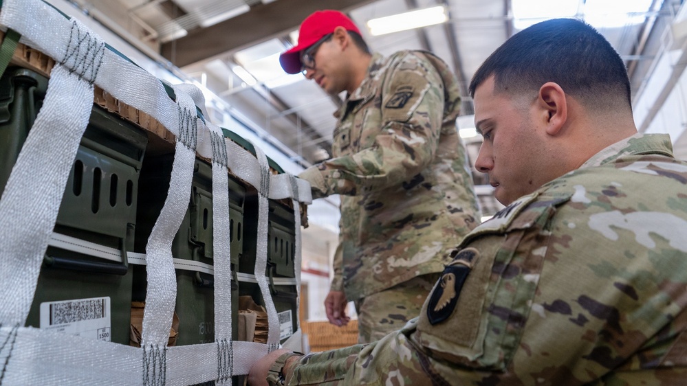 Soldiers Build CDS Bundles for OLE 26.1