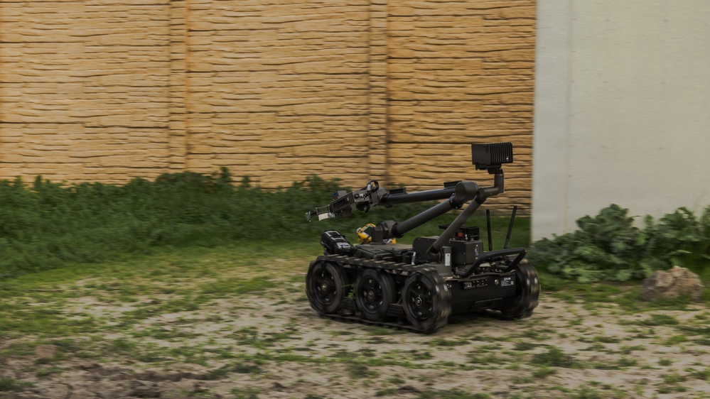 CBRN and EOD Marines Strengthen Hazard Response Capabilities