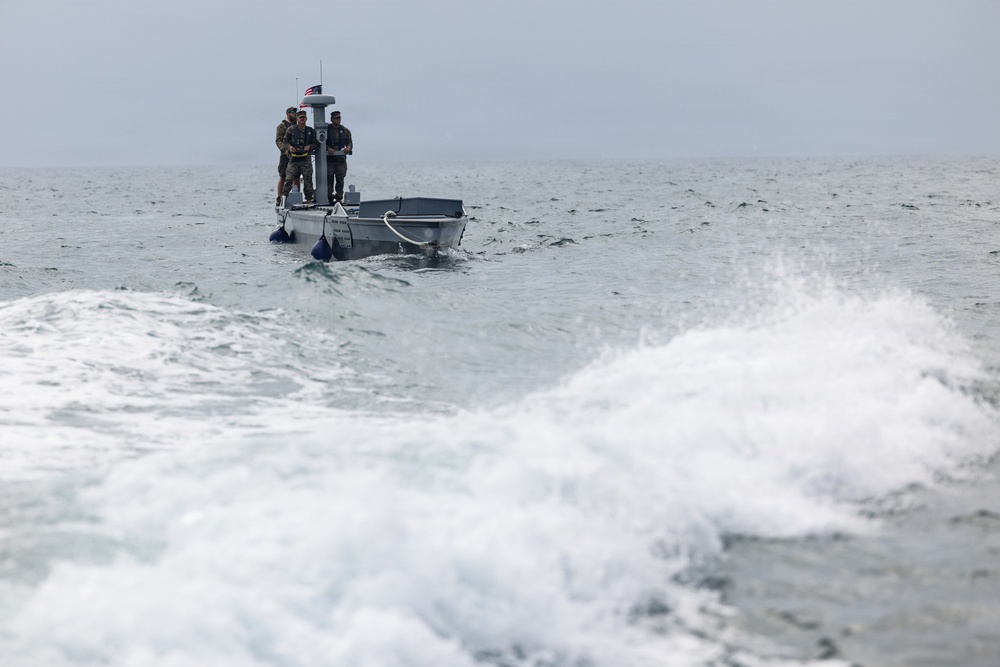 1st MLG Marines test an Autonomous Low-Profile Vessel