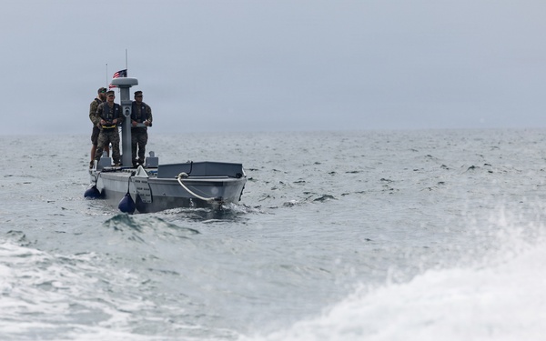1st MLG Marines test an Autonomous Low-Profile Vessel
