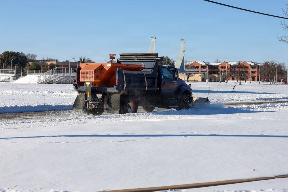 Sheppard AFB Winter Storm Fern Response and Readiness Operations