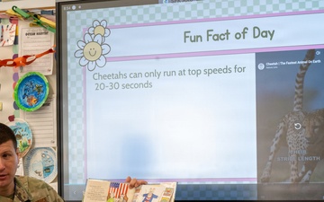 Crows visit Shalimar Elementary for Literacy Week