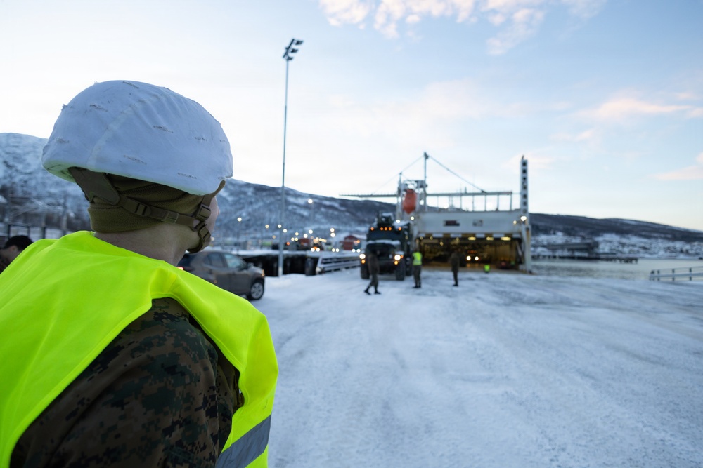 CORE 26 | Logistics Marines and Sailors Land in Norway for Cold Response 26
