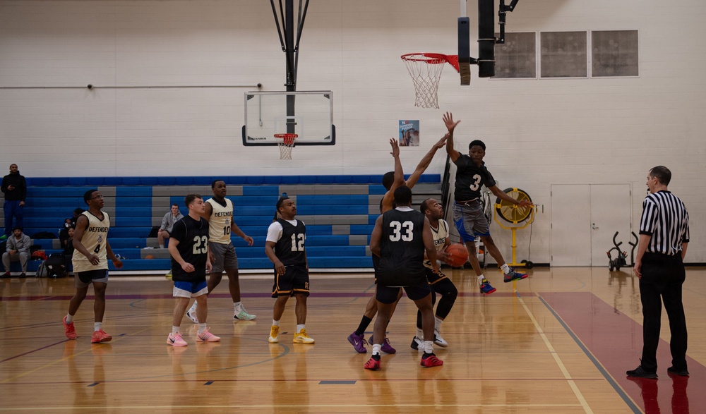 Intramural basketball: 436th APS v. 436th SFS