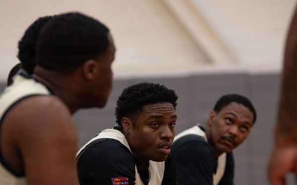 Intramural basketball: 436th APS v. 436th SFS