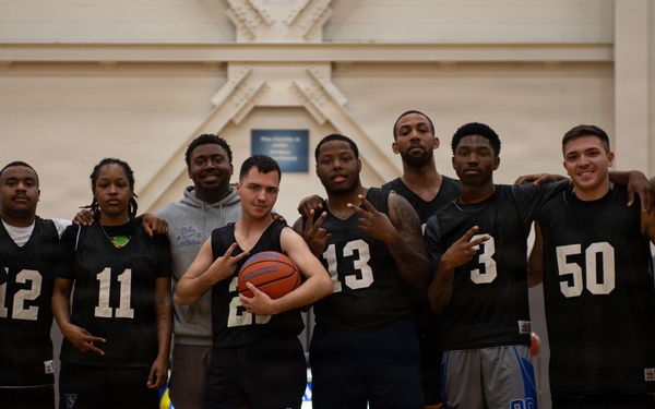 Intramural basketball: 436th APS v. 436th SFS