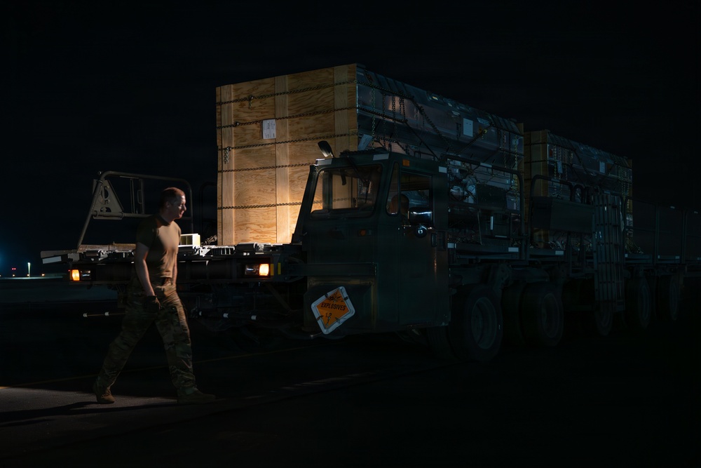 16th EAS conducts cargo mission within CENTCOM AOR