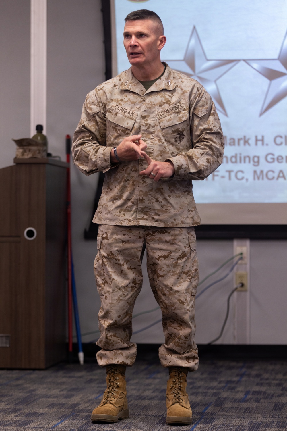 The commanding general of the Combat Center speaks to Advanced Expeditionary Logistics Operations Course students