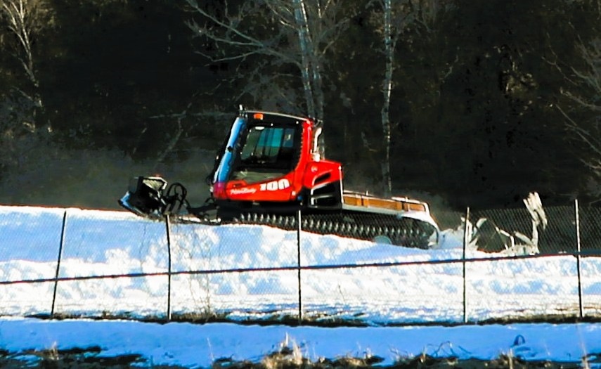 Fort McCoy groomer ops at Whitetail Ridge Ski Area
