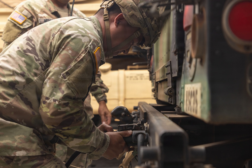 LSV-8 Supports 25th CAB Equipment Transport