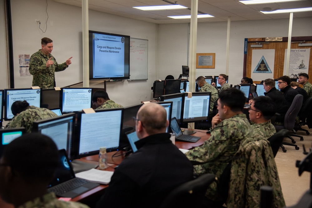Surface Warfare Engineering Schools Command (SWESC) Great Lakes Instructors Train Next Generation of U.S. Navy Cargo Weapons Elevator Operators