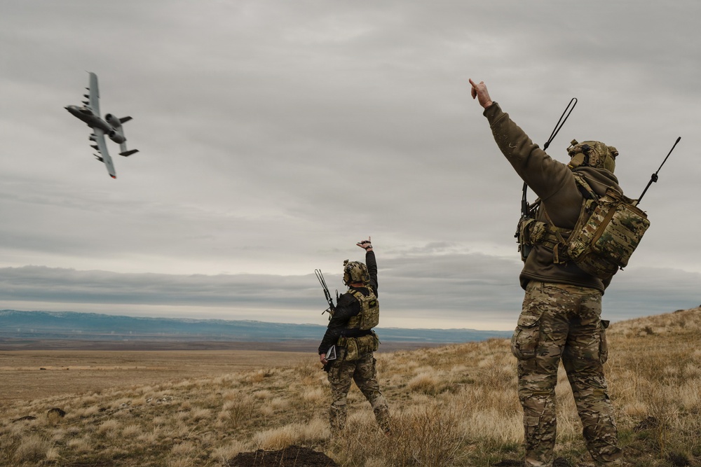 Kansas and Idaho TACPs Train for Precision Strike