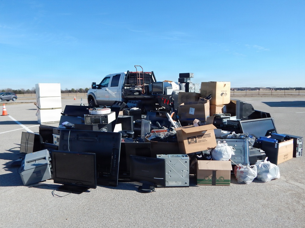 Team Scott instills a culture of environmental stewardship with Winter Recycling Event