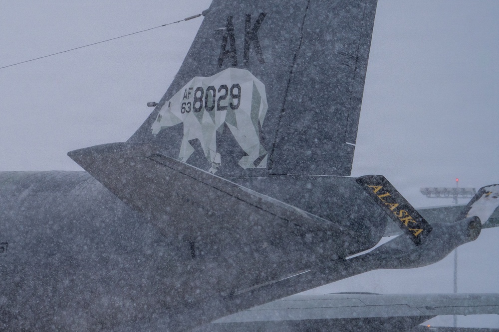 JBER Flightline Snow Removal