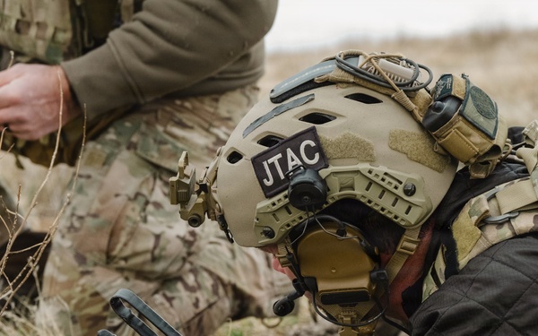 Kansas and Idaho TACPs Train for Precision Strike