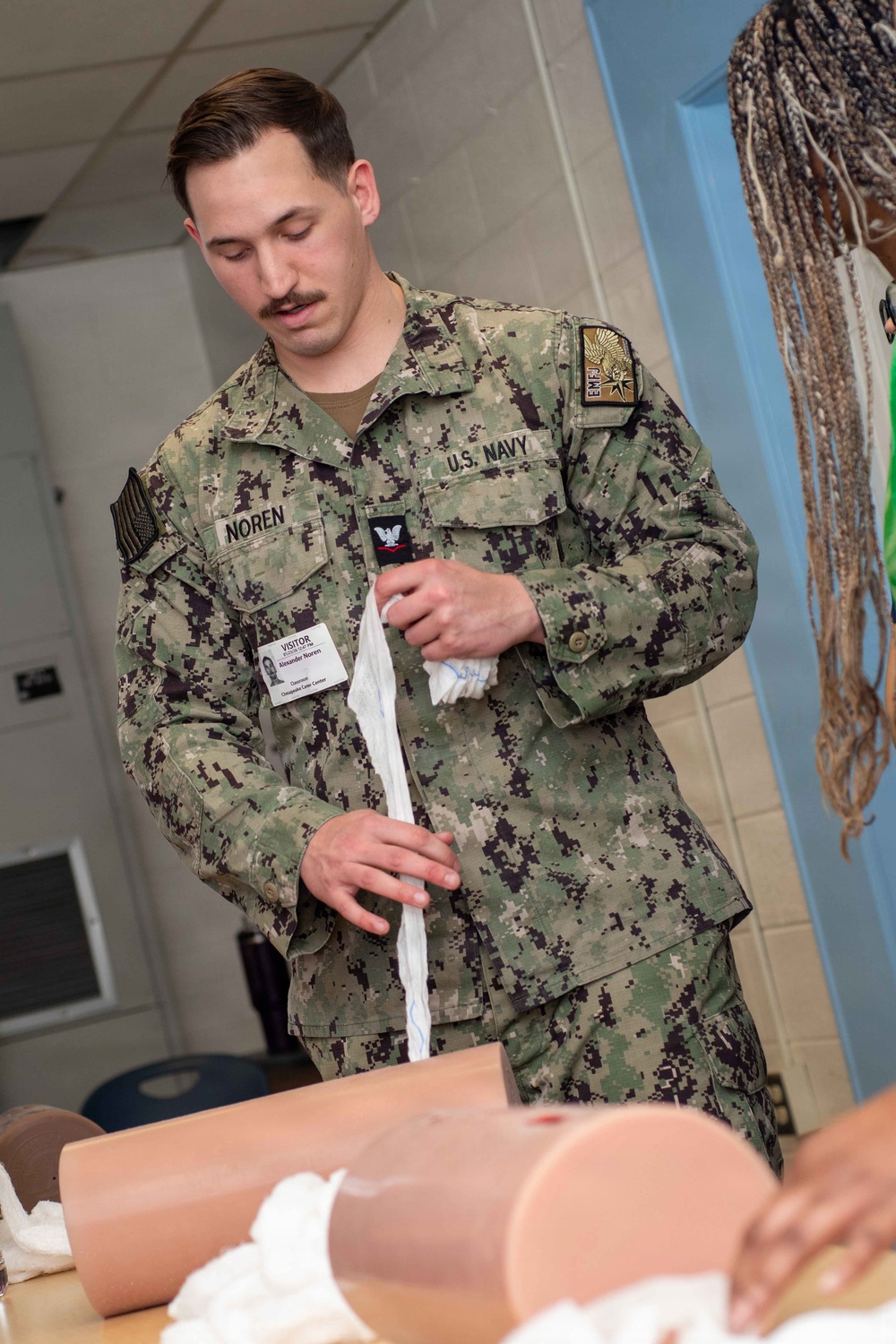NMCP Sailors Provide 'Stop The Bleed' Training to Local Schools