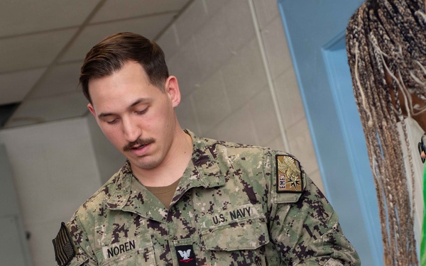 NMCP Sailors Provide 'Stop The Bleed' Training to Local Schools