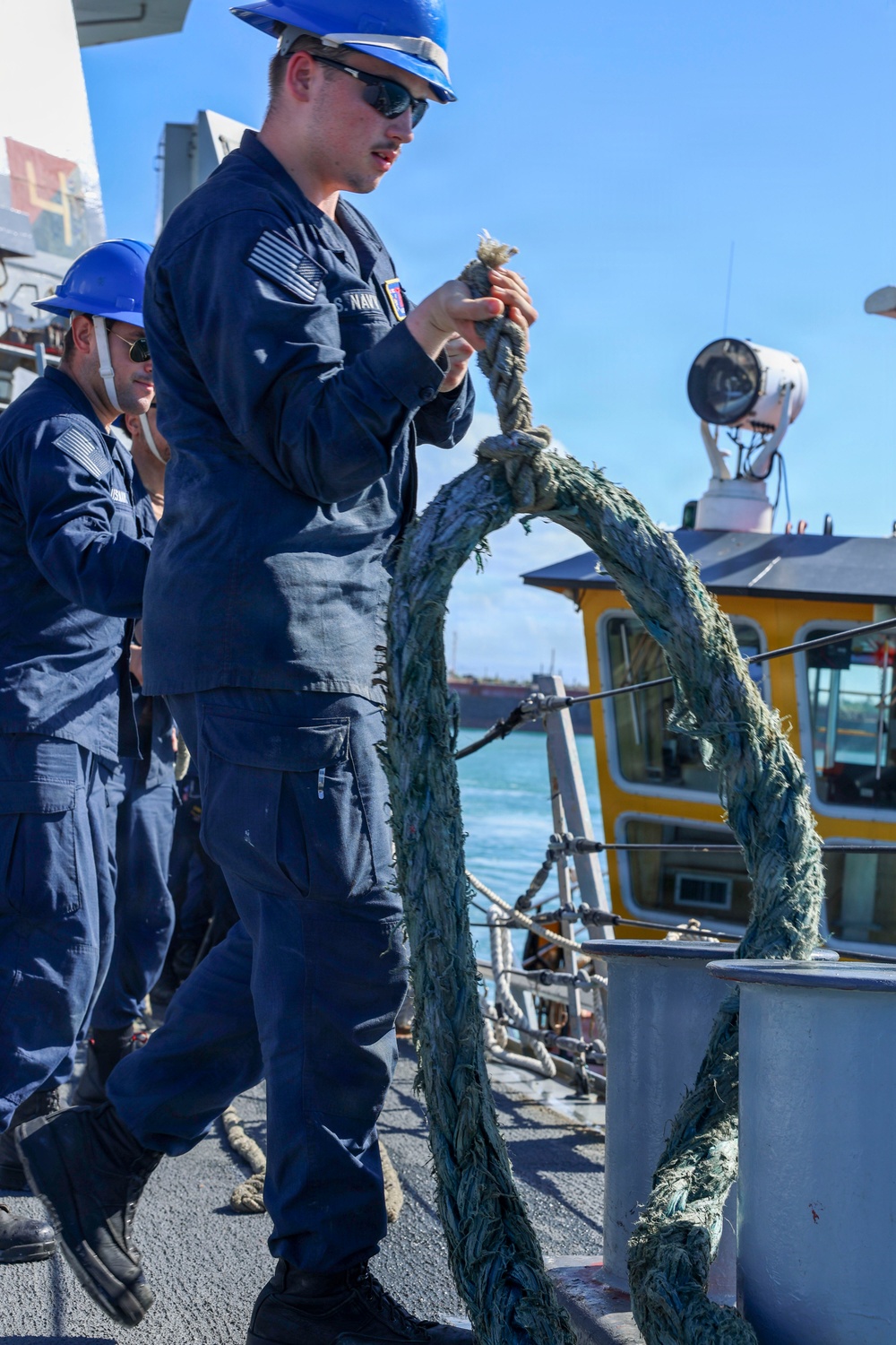USS Mahan (DDG 72) Departs Ponce, Puerto Rico