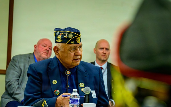 V.A. Secretary vows to end ‘fog’ of bureaucracy in blunt Wyoming roundtable