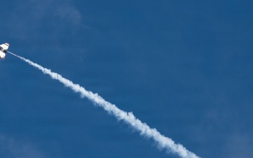 Thunderbirds visit Travis ahead of Air Show