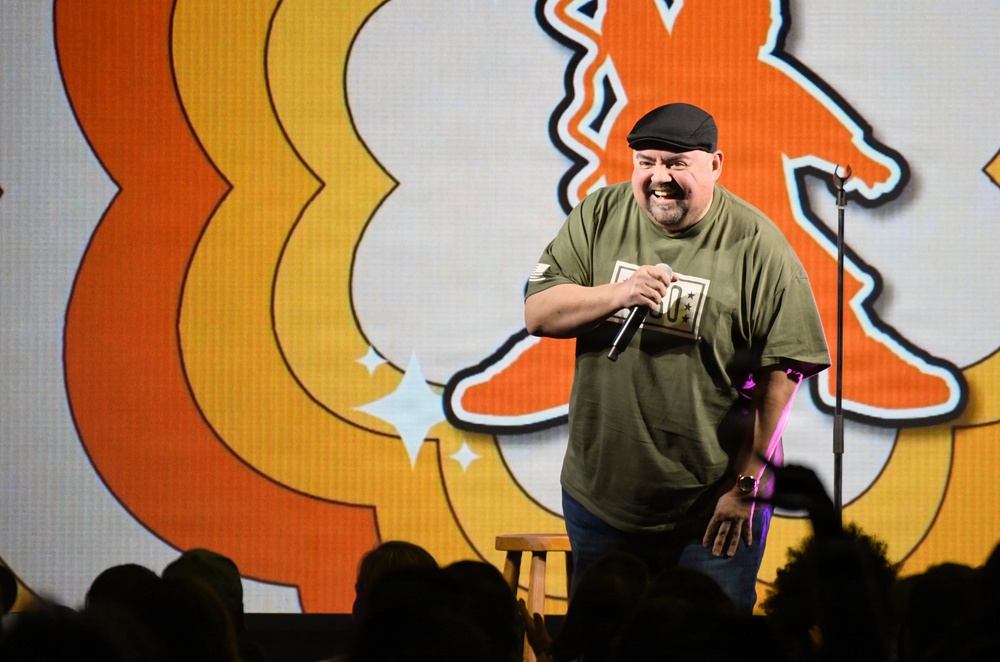 Comedy star Gabriel Iglesias brings laughs to troops in Japan