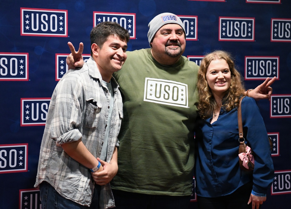 Comedy star Gabriel Iglesias brings laughs to troops in Japan