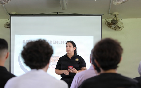 113th MPAD Holds Family Briefing