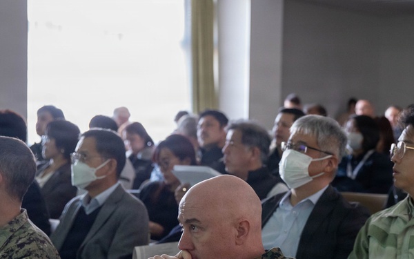 MCAS Iwakuni community contractors' brief