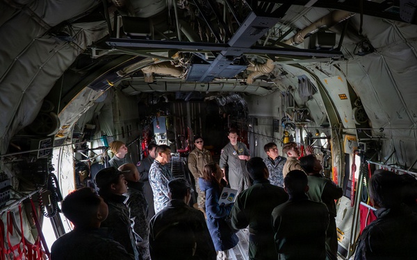 JASDF Niigata Air Rescue Squadron visits 459th AS