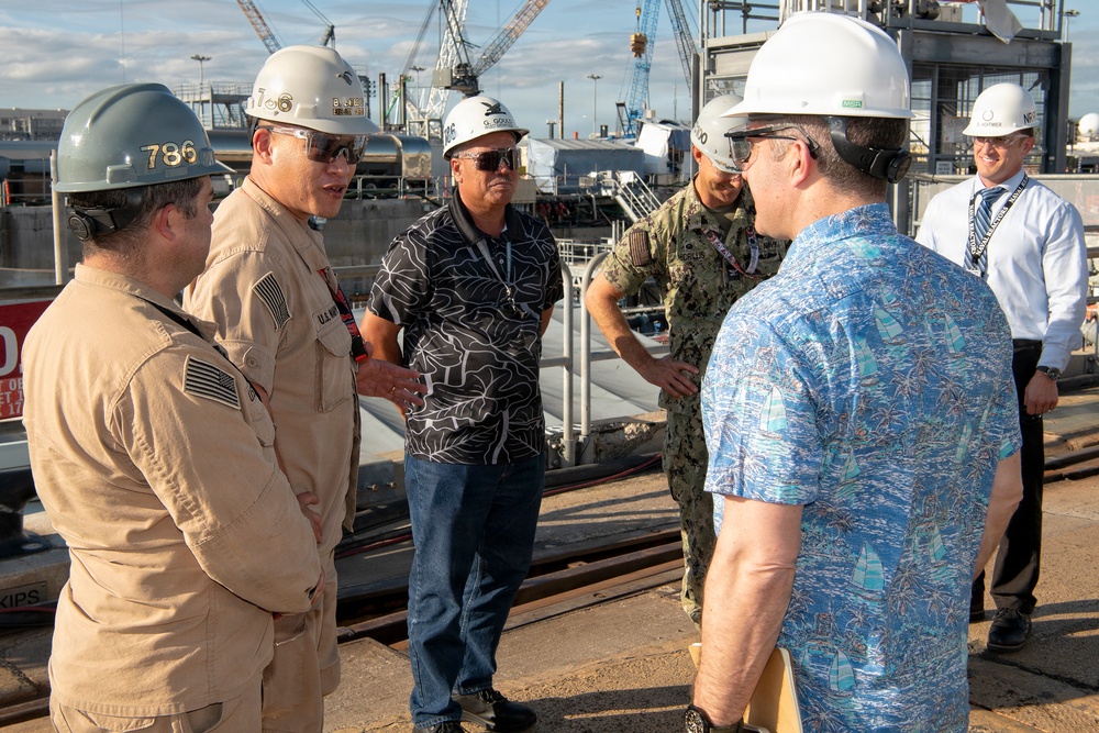 Assistant Secretary of War for Industrial Base Policy visits PHNSY &amp; IMF