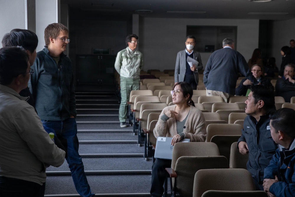 MCAS Iwakuni community contractors' brief