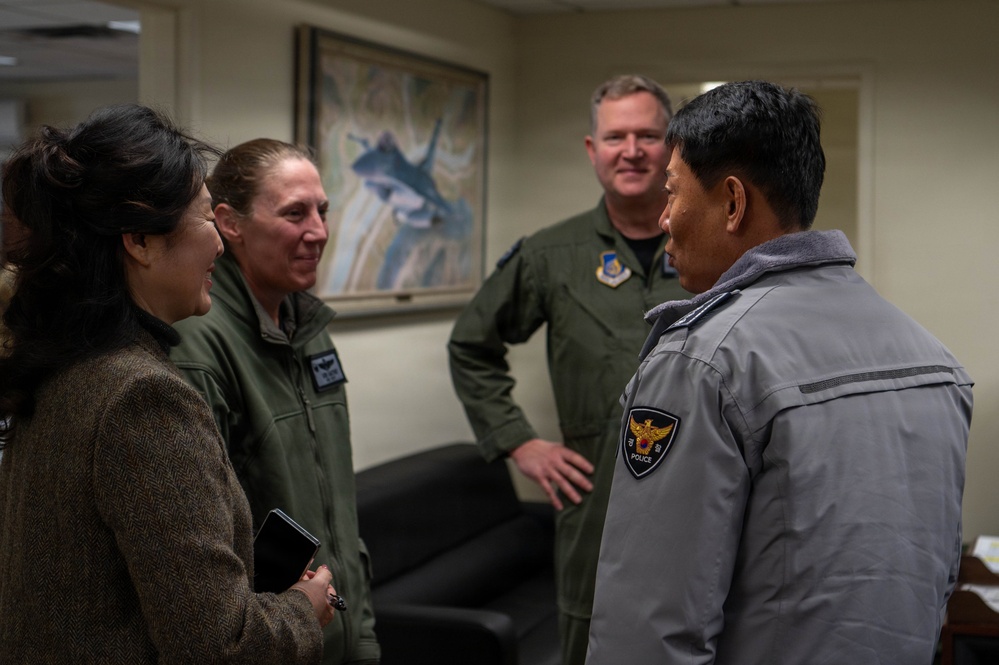 8 FW leadership meets with Gunsan Korean National Police chief