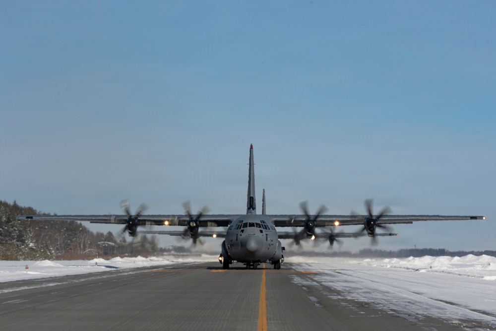U.S., Japan refine arctic capabilities during exercise North Wind 26