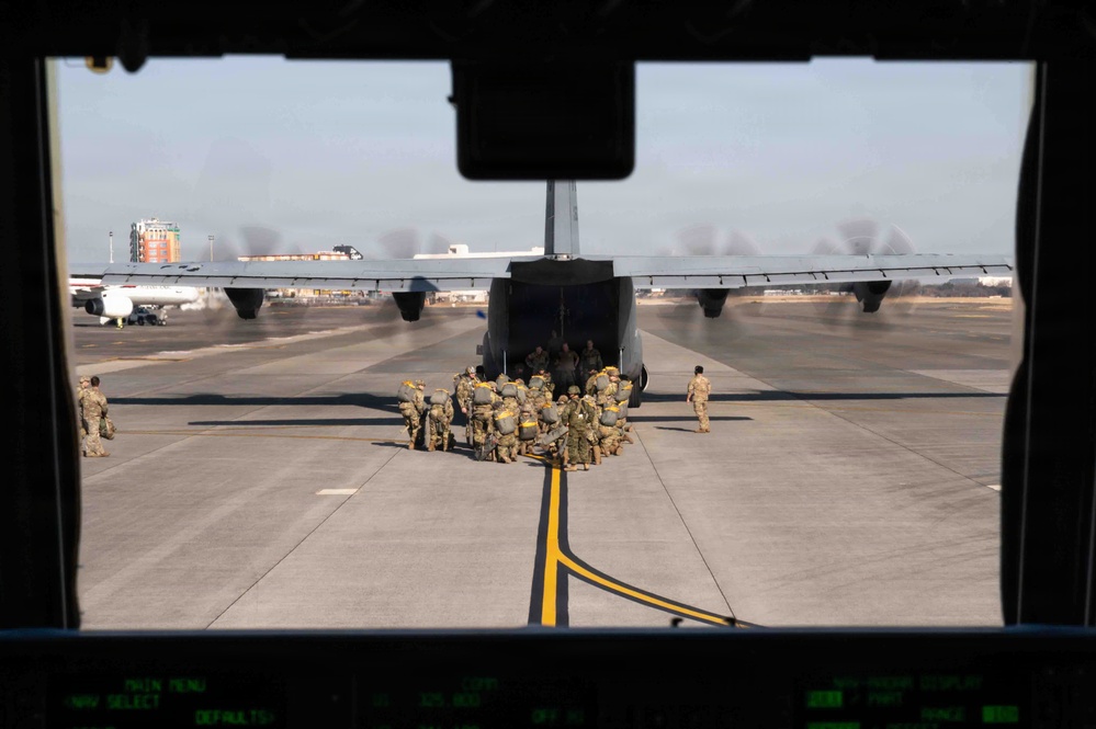 Yokota supports first JGSDF-hosted multinational airborne exercise
