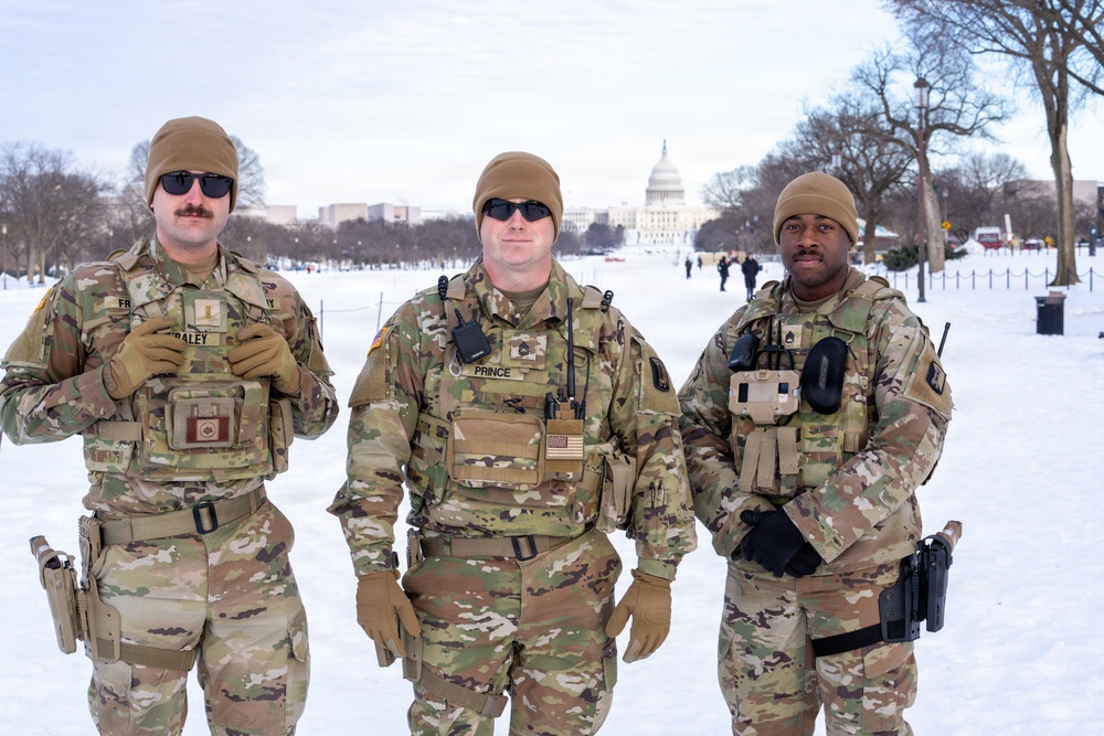 National Guard conducts winter presence patrols near National Mall