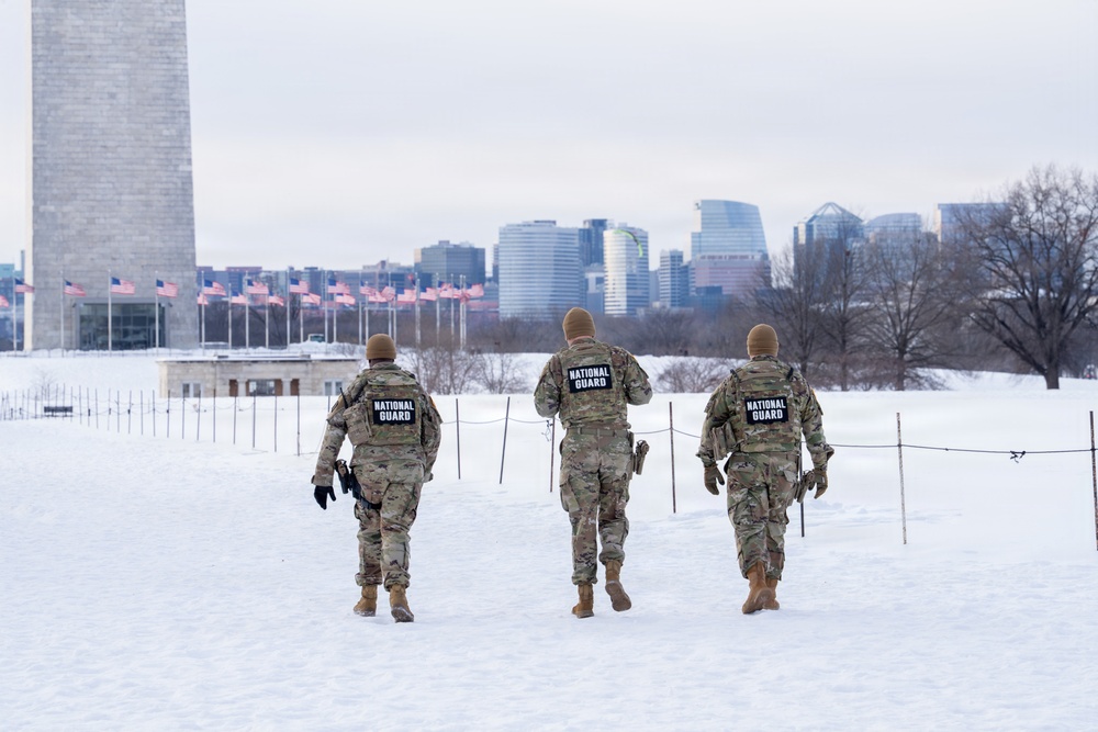 National Guard conducts winter presence patrols near National Mall